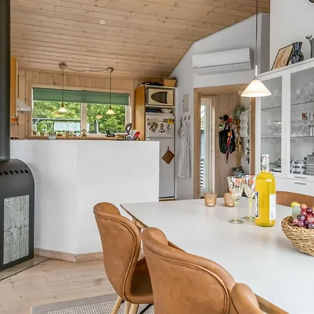 Selvi - 2-2km From The Sea By Interhome Blokhus